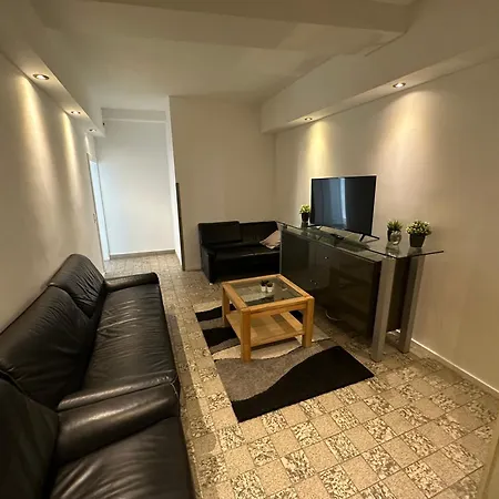 Am Veener Kirchturm Alpen