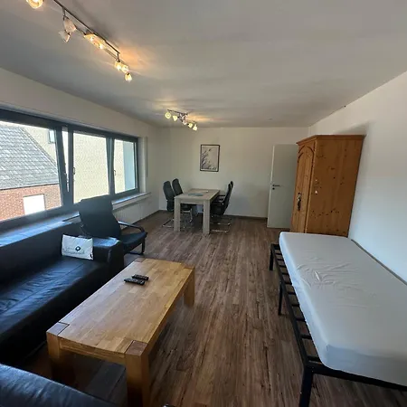 Am Veener Kirchturm * Alpen