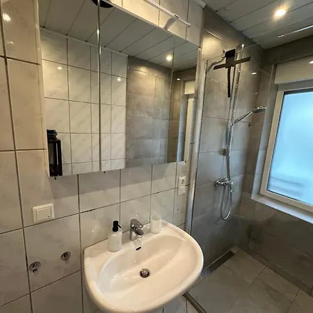 Am Veener Kirchturm Apartament *