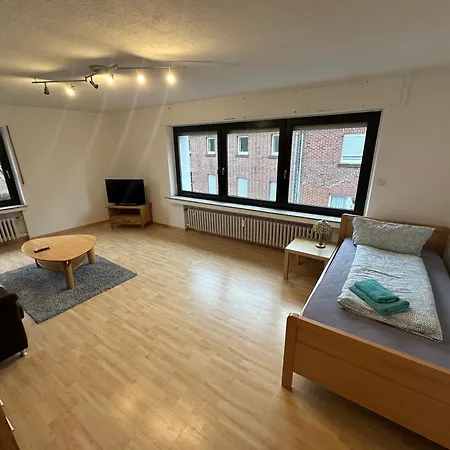 Am Veener Kirchturm * Alpen