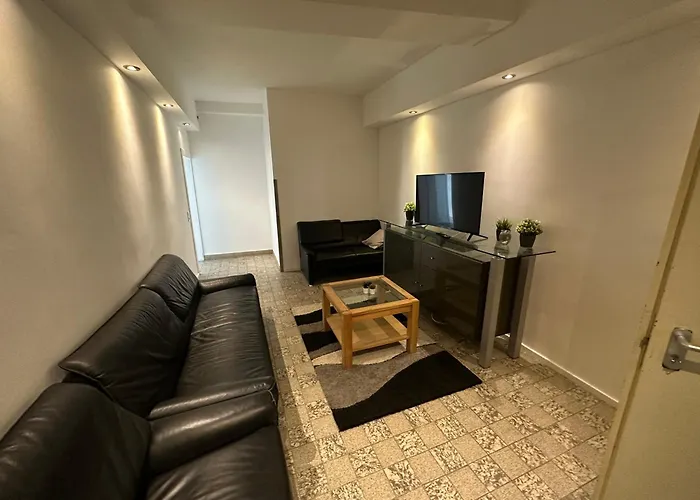 Am Veener Kirchturm Alpen