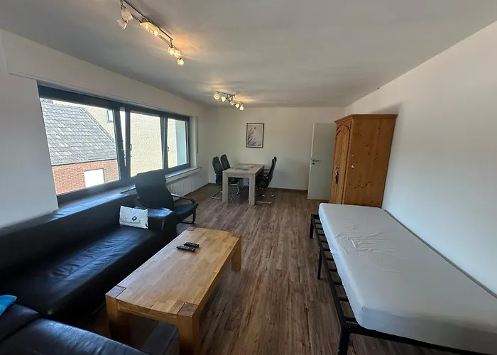 Am Veener Kirchturm * Alpen