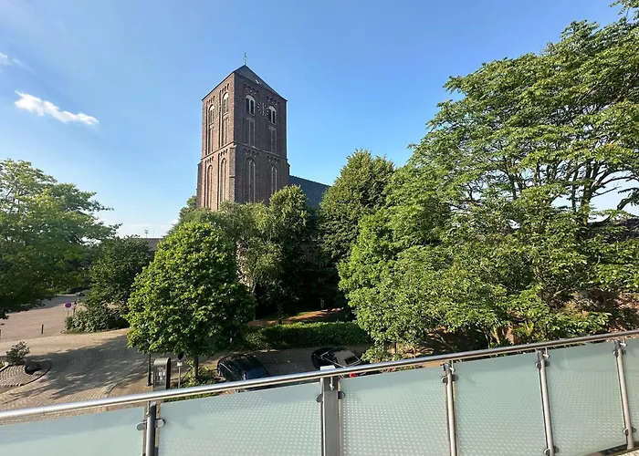 Daire Am Veener Kirchturm Alpen