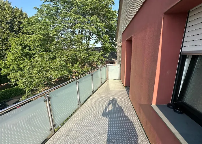 Am Veener Kirchturm *